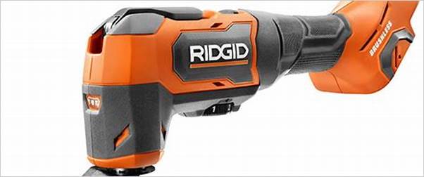 Cordless multi-tool with interchangeable blades