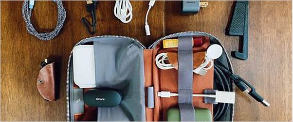 Best tech pouch for travel essentials